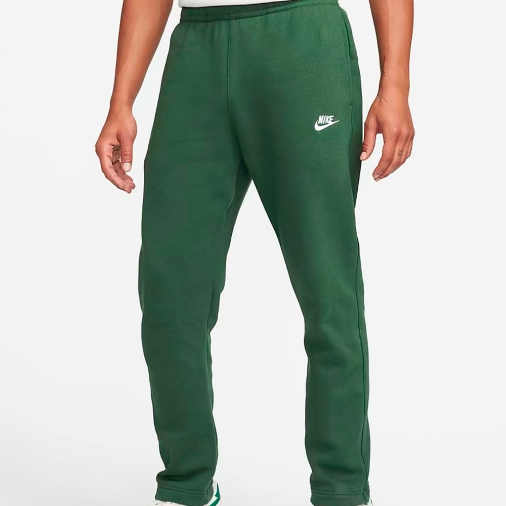 Nike Men's Green Sweatpants